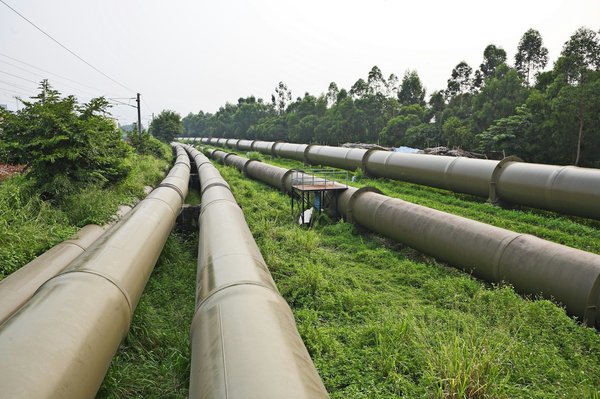 Détecteurs pour la localisation de réseaux de canalisation